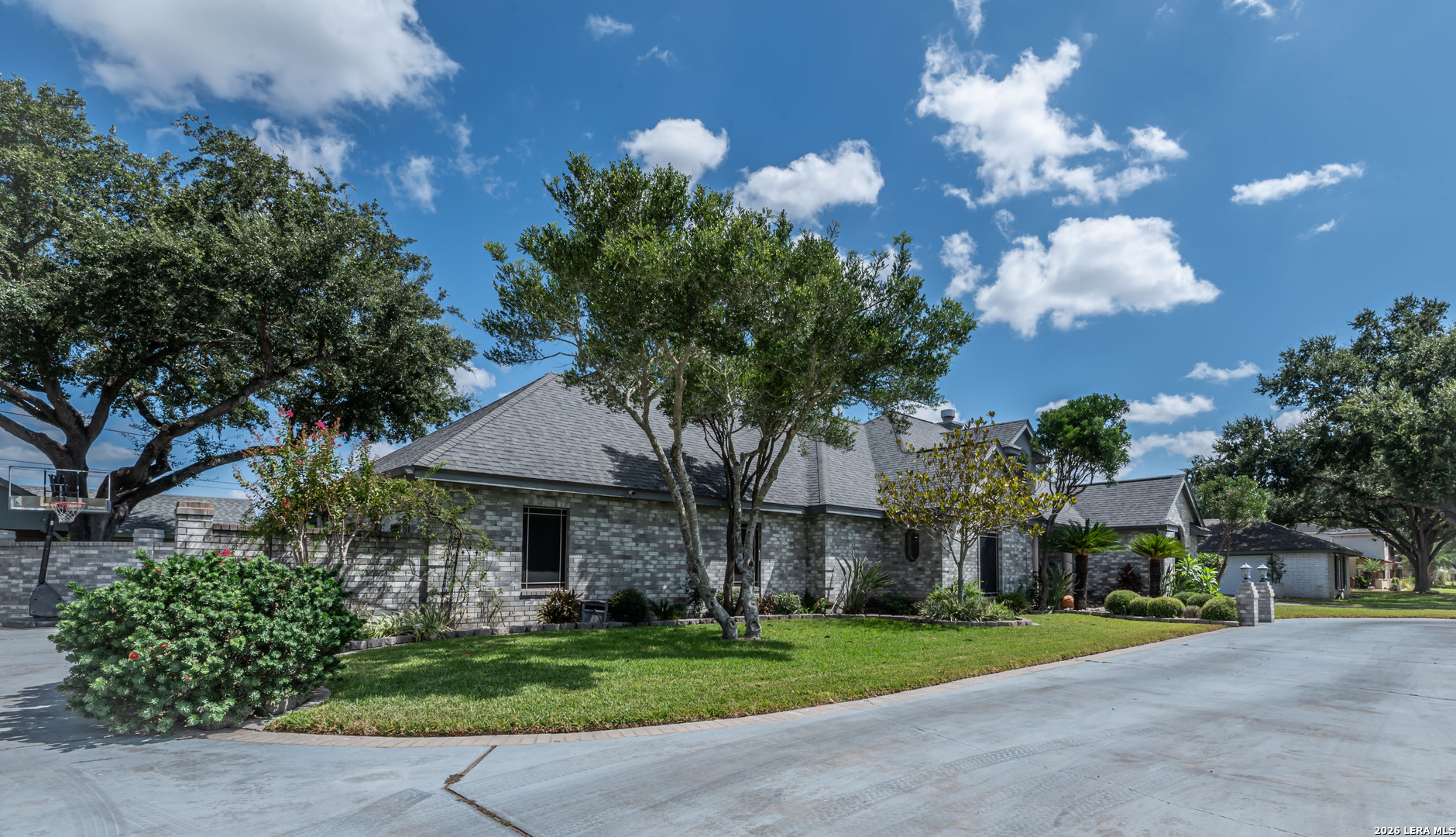 1825 Clarice Avenue Alice TX 78332