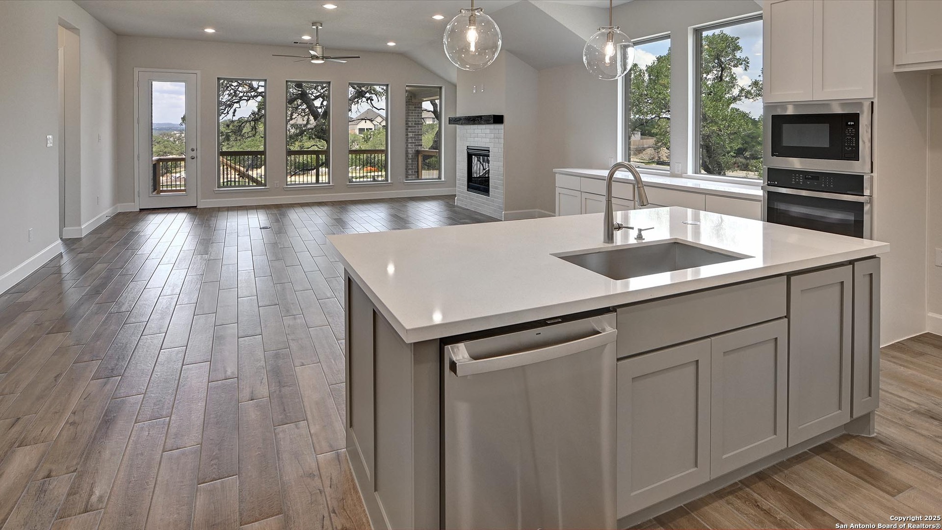 146 Olmos Creek Boerne TX 78006