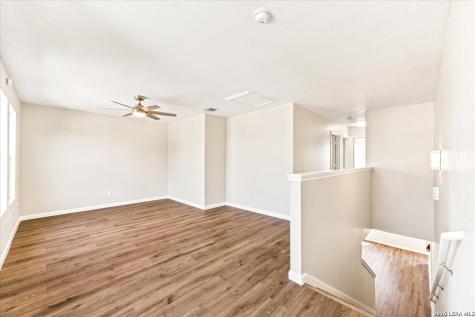 671 Northwest Crossing Drive New Braunfels TX 78130