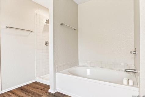 671 Northwest Crossing Drive New Braunfels TX 78130