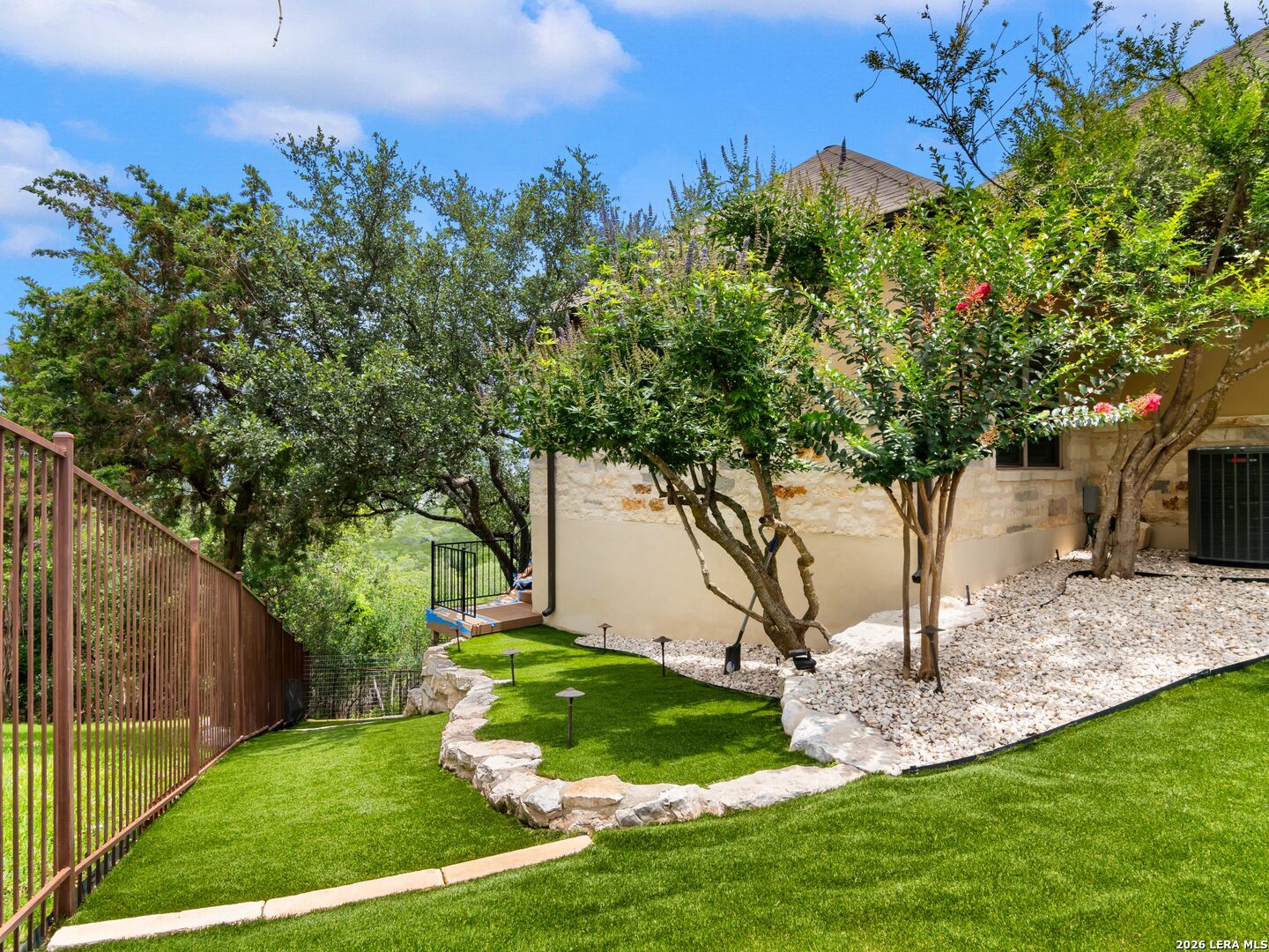8103 Vanity Hill San Antonio TX 78256