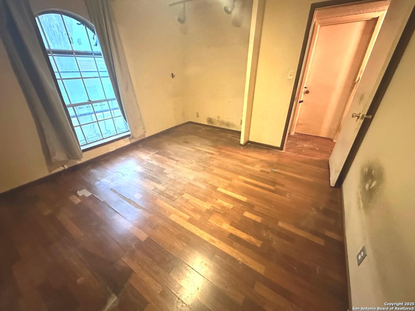 1326 Klondike San Antonio TX 78245