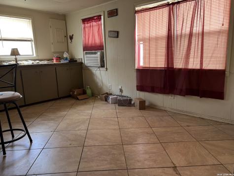 1207 El Paso Stockdale TX 78160