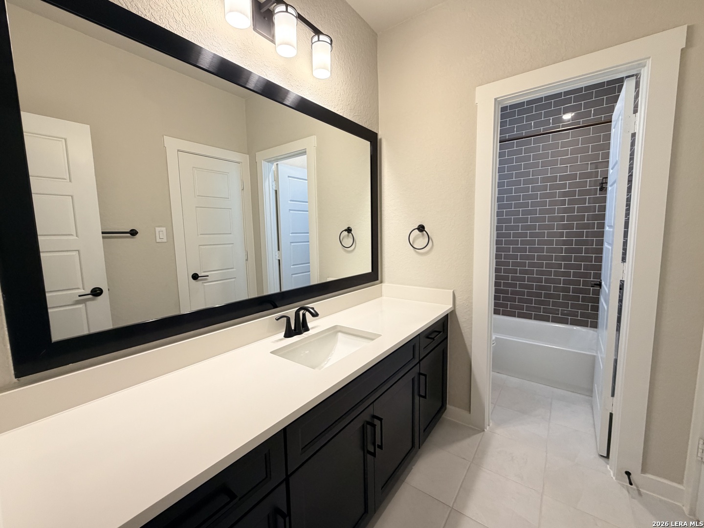 5843 Whitby Road San Antonio TX 78240
