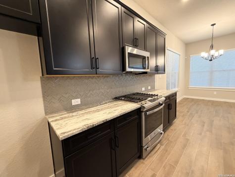 5843 Whitby Road San Antonio TX 78240