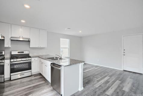5905 Antonio Place Seguin TX 78155