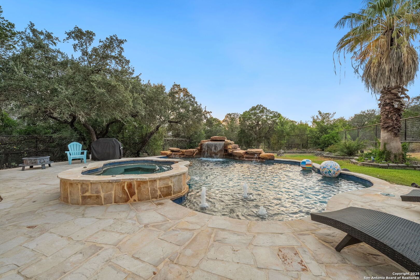 810 Bluff Ridge New Braunfels TX 78132