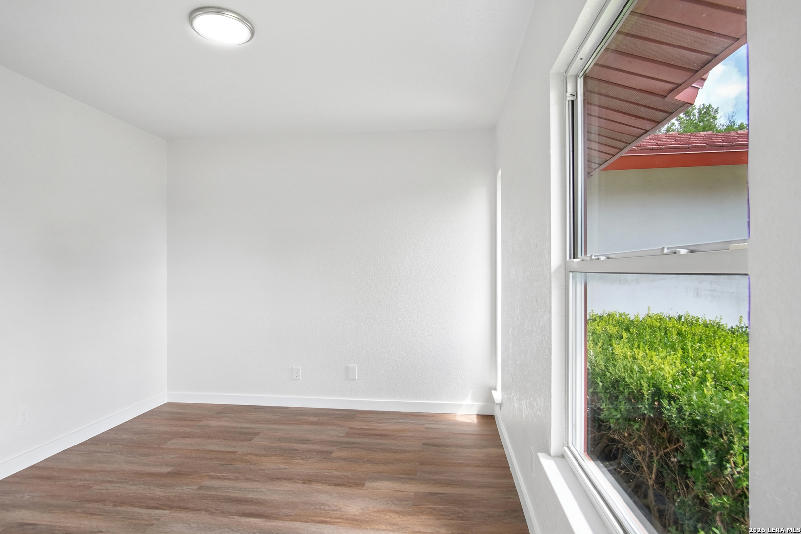 8951 Bowline San Antonio TX 78242