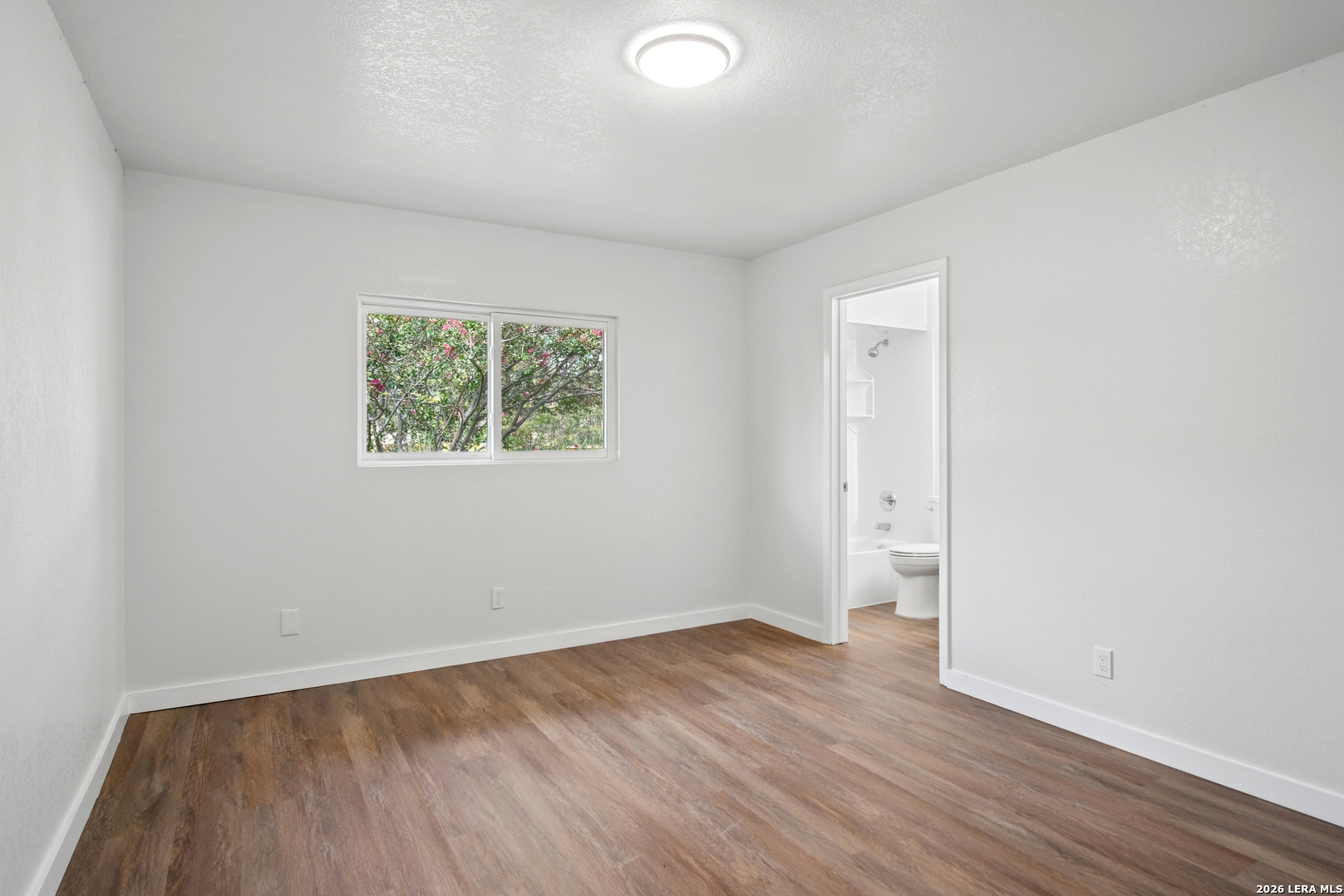 8951 Bowline San Antonio TX 78242