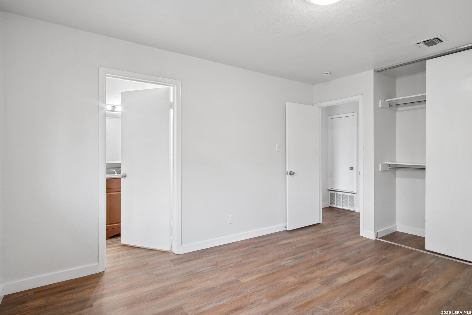 8951 Bowline San Antonio TX 78242