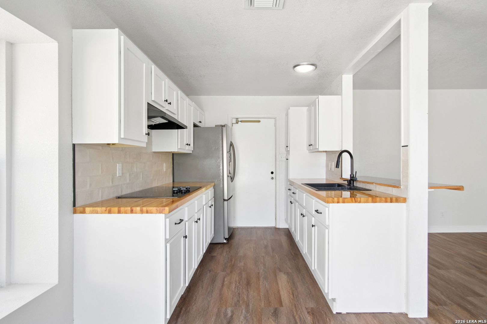 8951 Bowline San Antonio TX 78242