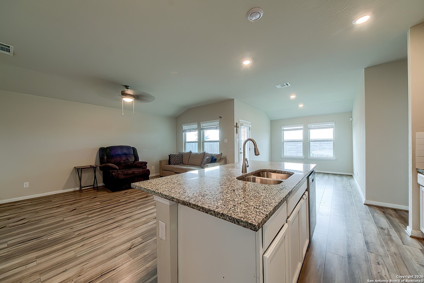 3114 Junction Bay Converse TX 78109