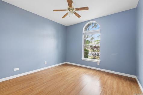 4043 Mistflower Drive Converse TX 78109
