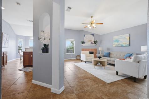 4043 Mistflower Drive Converse TX 78109