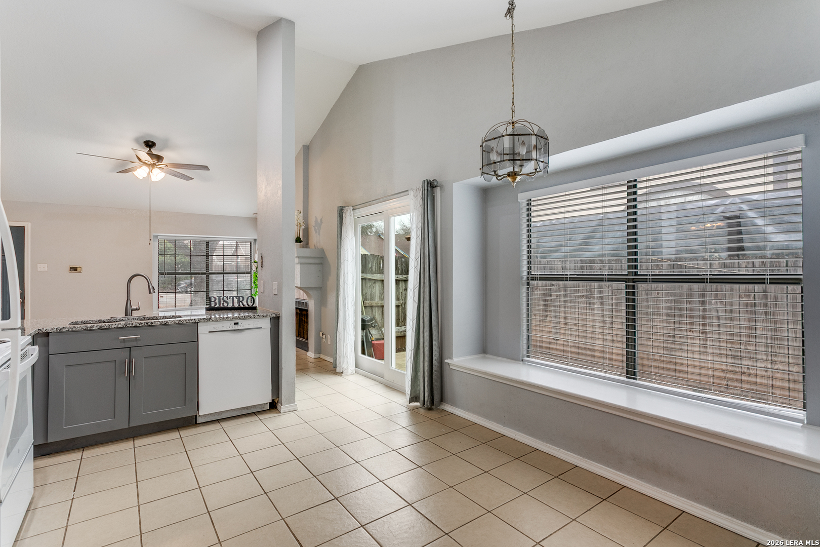 6318 Les Harrison San Antonio TX 78250