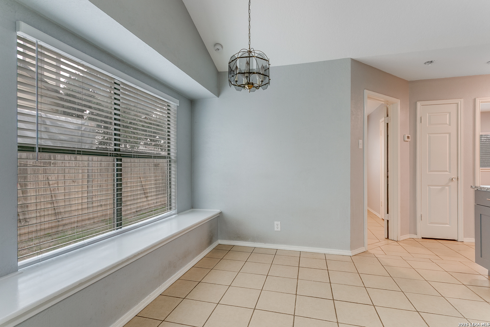6318 Les Harrison San Antonio TX 78250