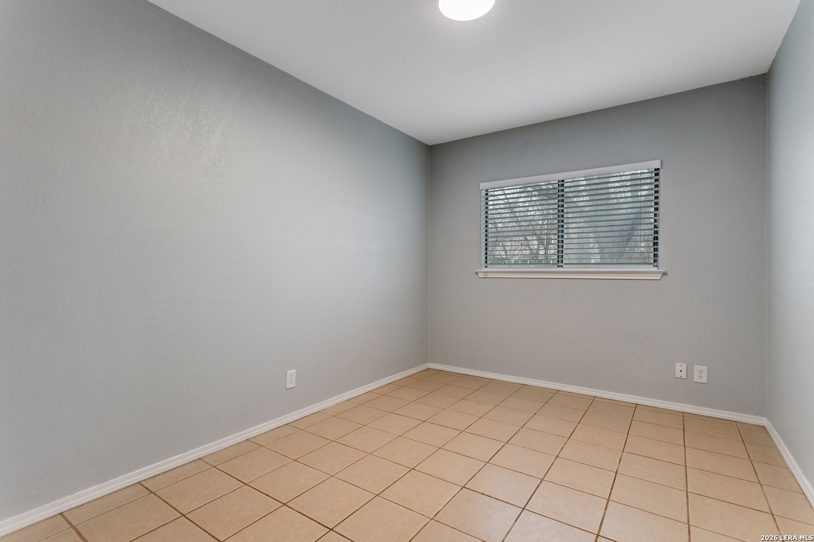 6318 Les Harrison San Antonio TX 78250
