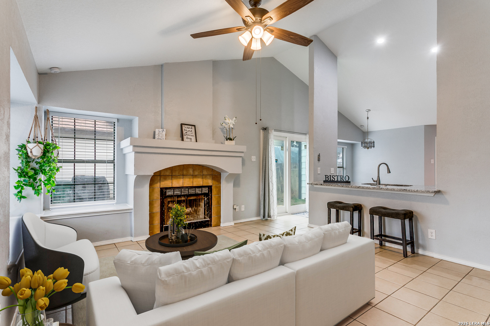 6318 Les Harrison San Antonio TX 78250