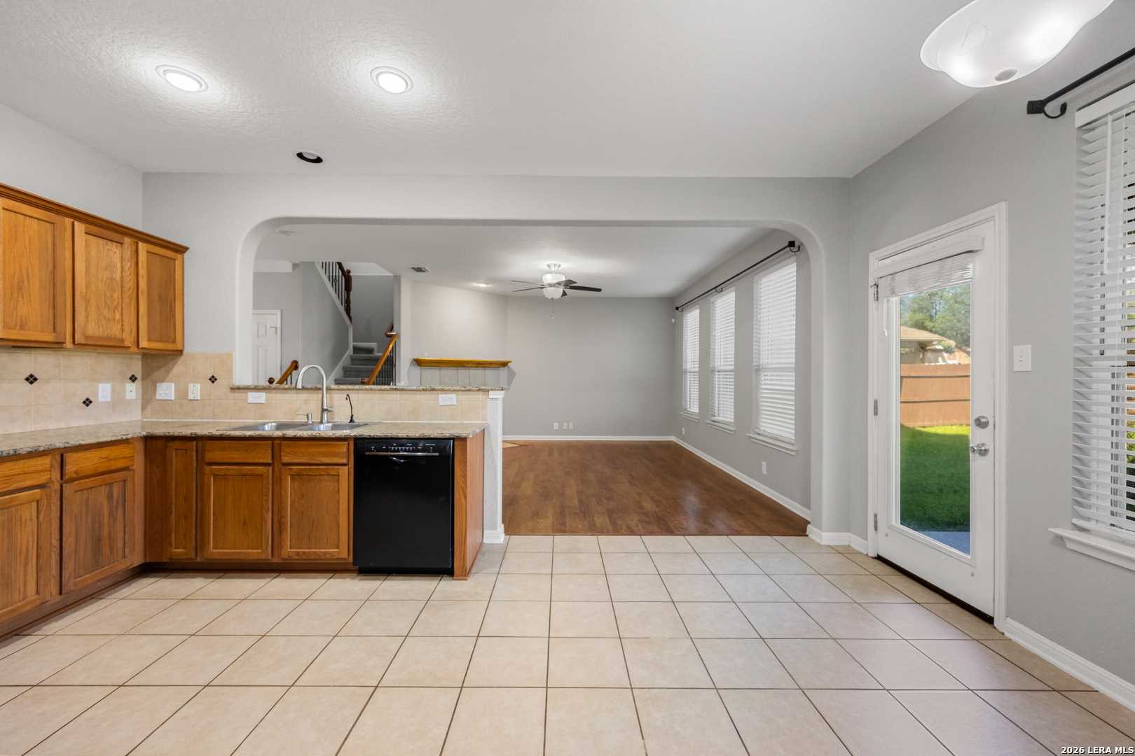 6619 Lantana Sun San Antonio TX 78244