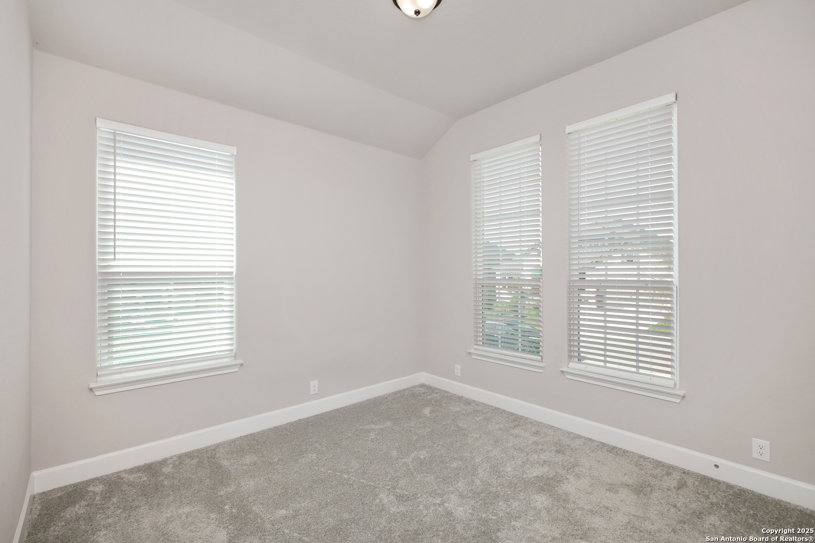 914 Gyngell Lane San Antonio TX 78260