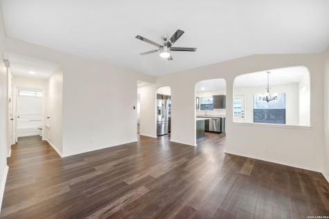 659 Rattler Bluff San Antonio TX 78251