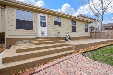 659 Rattler Bluff San Antonio TX 78251