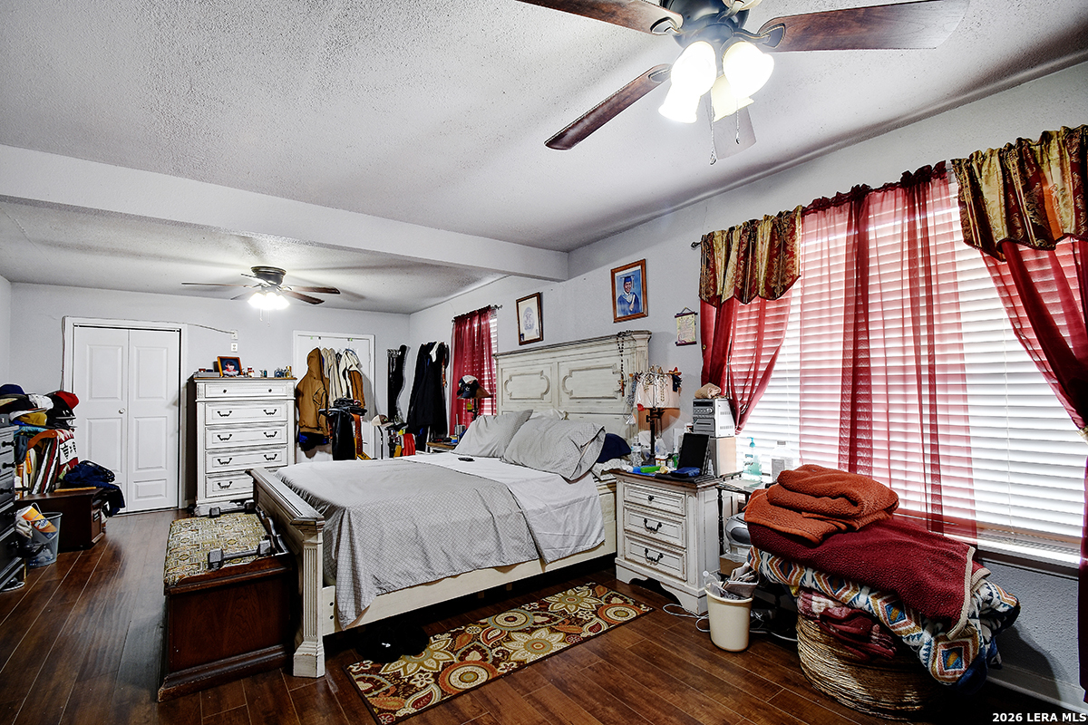 2740 Churchill Converse TX 78109
