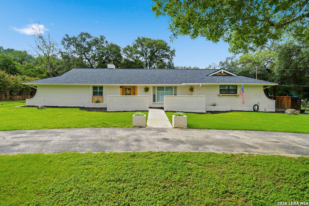 9242 Garden Ridge Drive San Antonio TX 78266