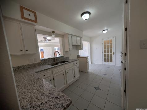 4401 Shakertown San Antonio TX 78238