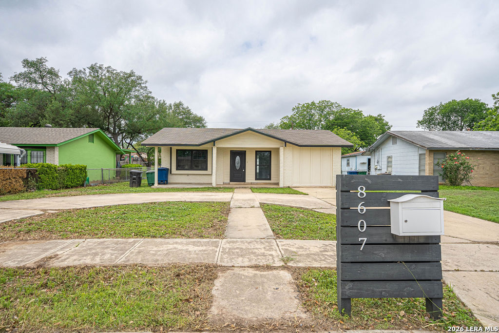 8607 Ludtke Avenue San Antonio TX 78221