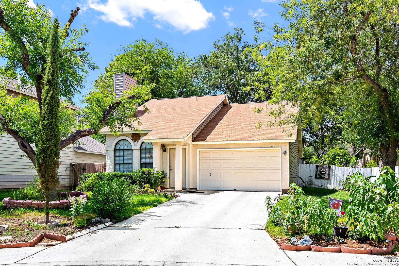 9111 Village Brown San Antonio TX 78250