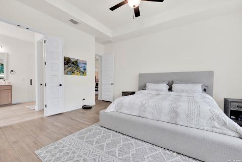29338 Cheyenne Ridge Boerne TX 78015