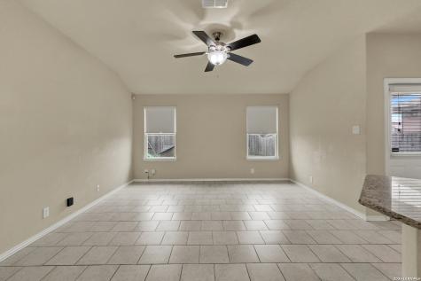 8510 Shooter San Antonio TX 78254