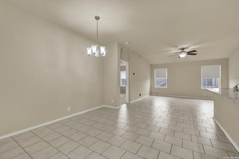 8510 Shooter San Antonio TX 78254