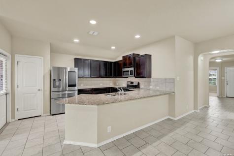 8510 Shooter San Antonio TX 78254