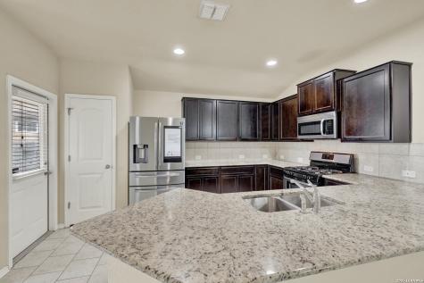 8510 Shooter San Antonio TX 78254
