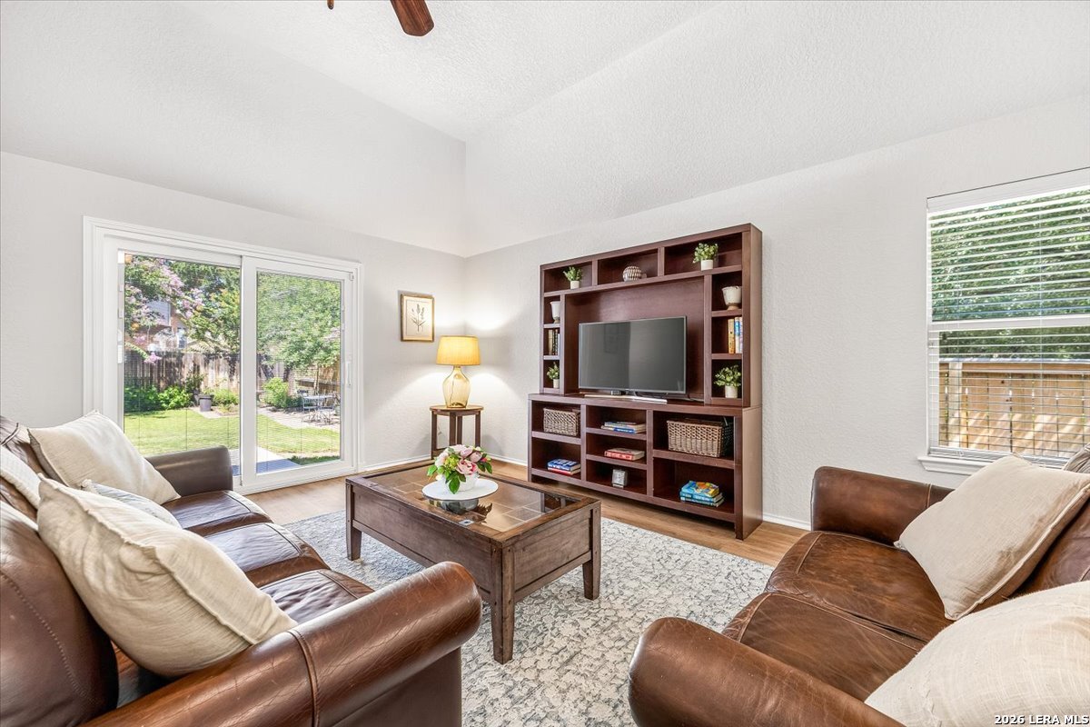 208 Bareback Bend Cibolo TX 78108