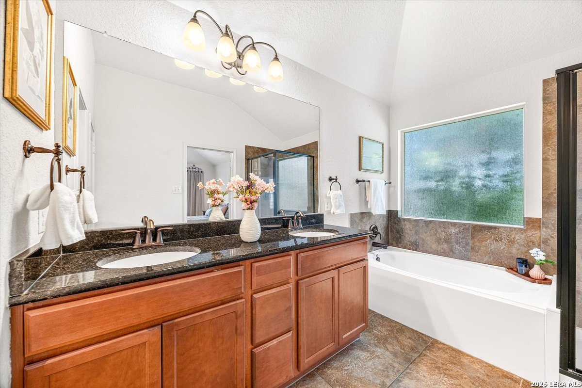 208 Bareback Bend Cibolo TX 78108