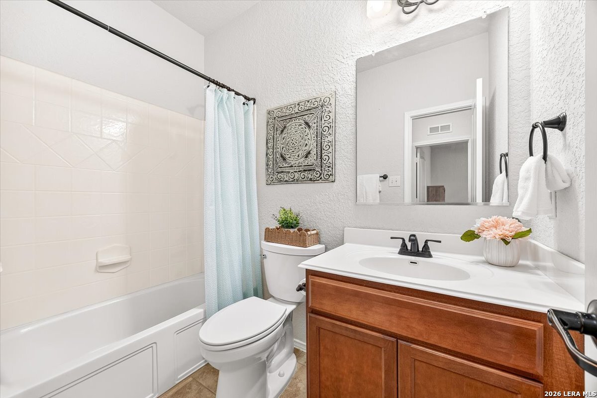 208 Bareback Bend Cibolo TX 78108