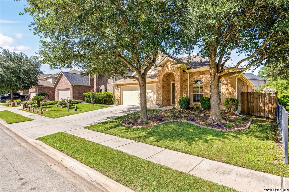 208 Bareback Bend Cibolo TX 78108