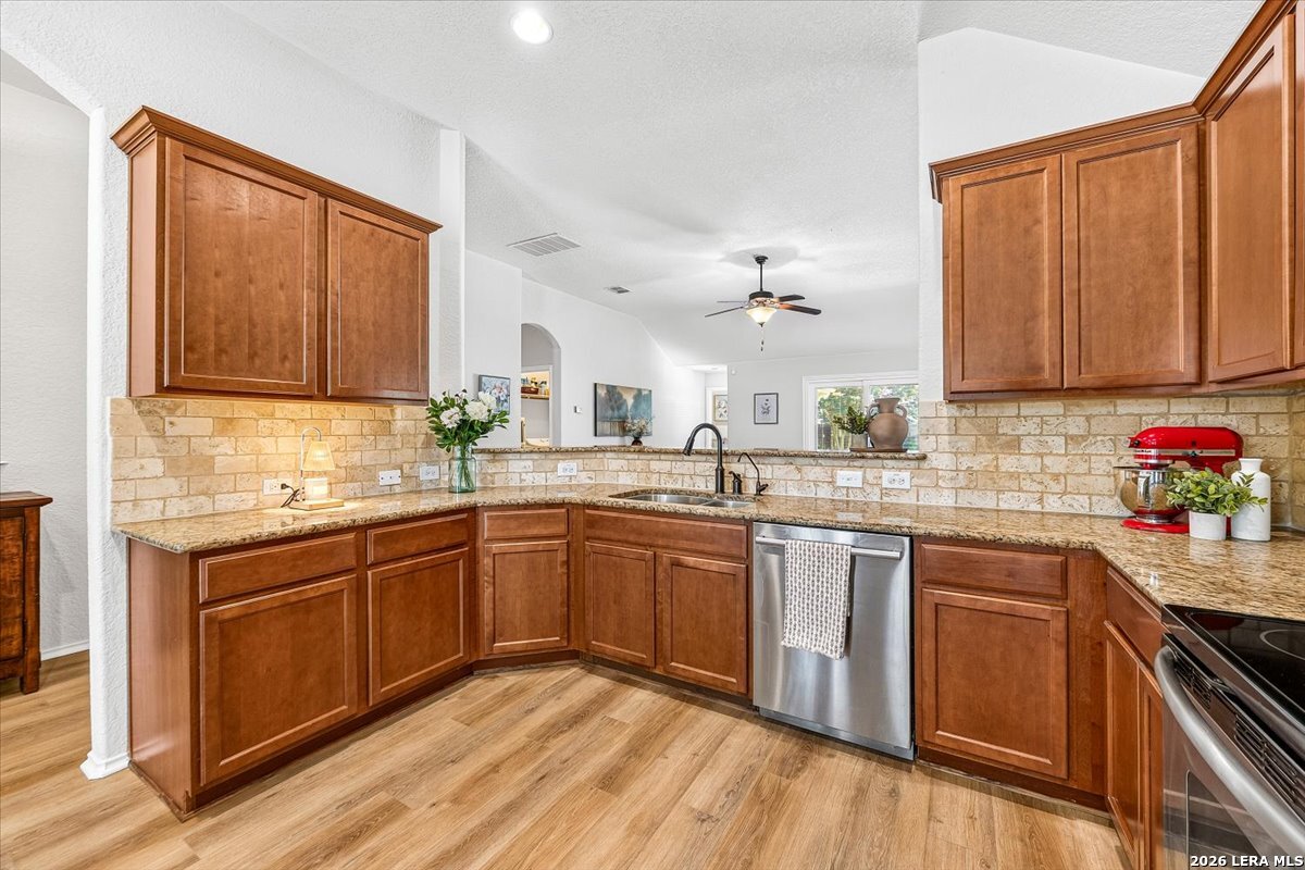 208 Bareback Bend Cibolo TX 78108