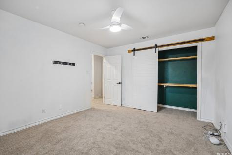 15727 Knolldown San Antonio TX 78247