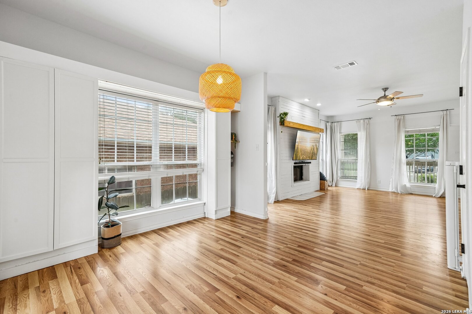 15727 Knolldown San Antonio TX 78247