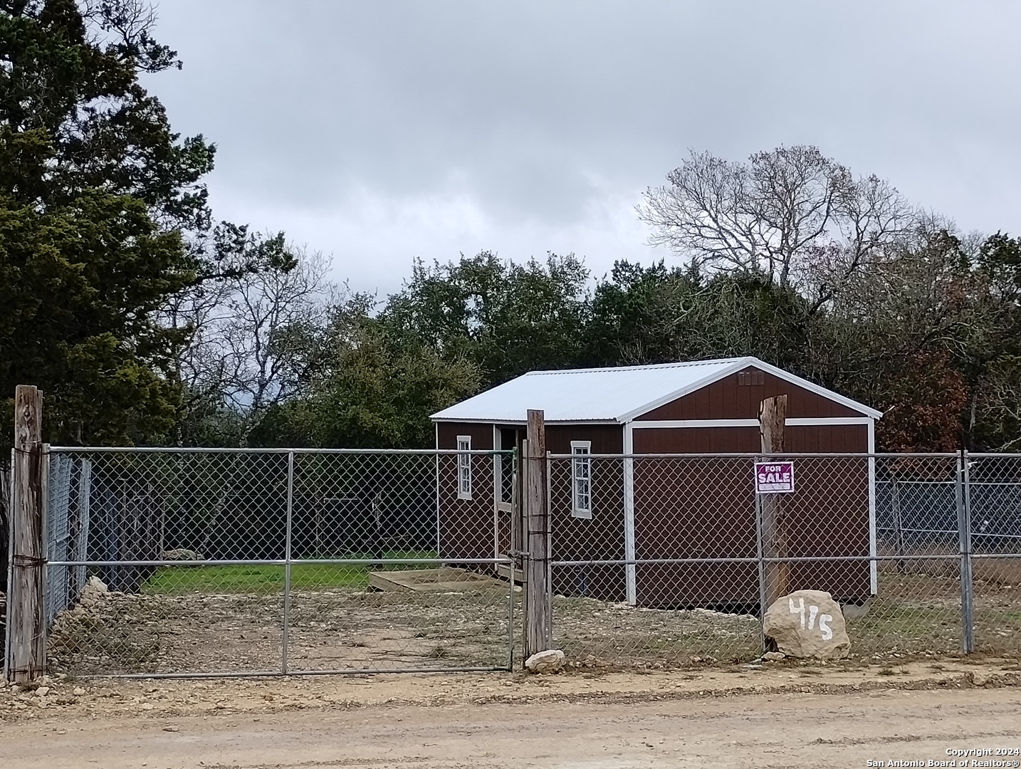 475 Skyline Drive Bandera TX 78003