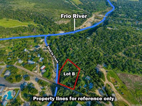 512 Cr 348 (River Road) Concan TX 78838