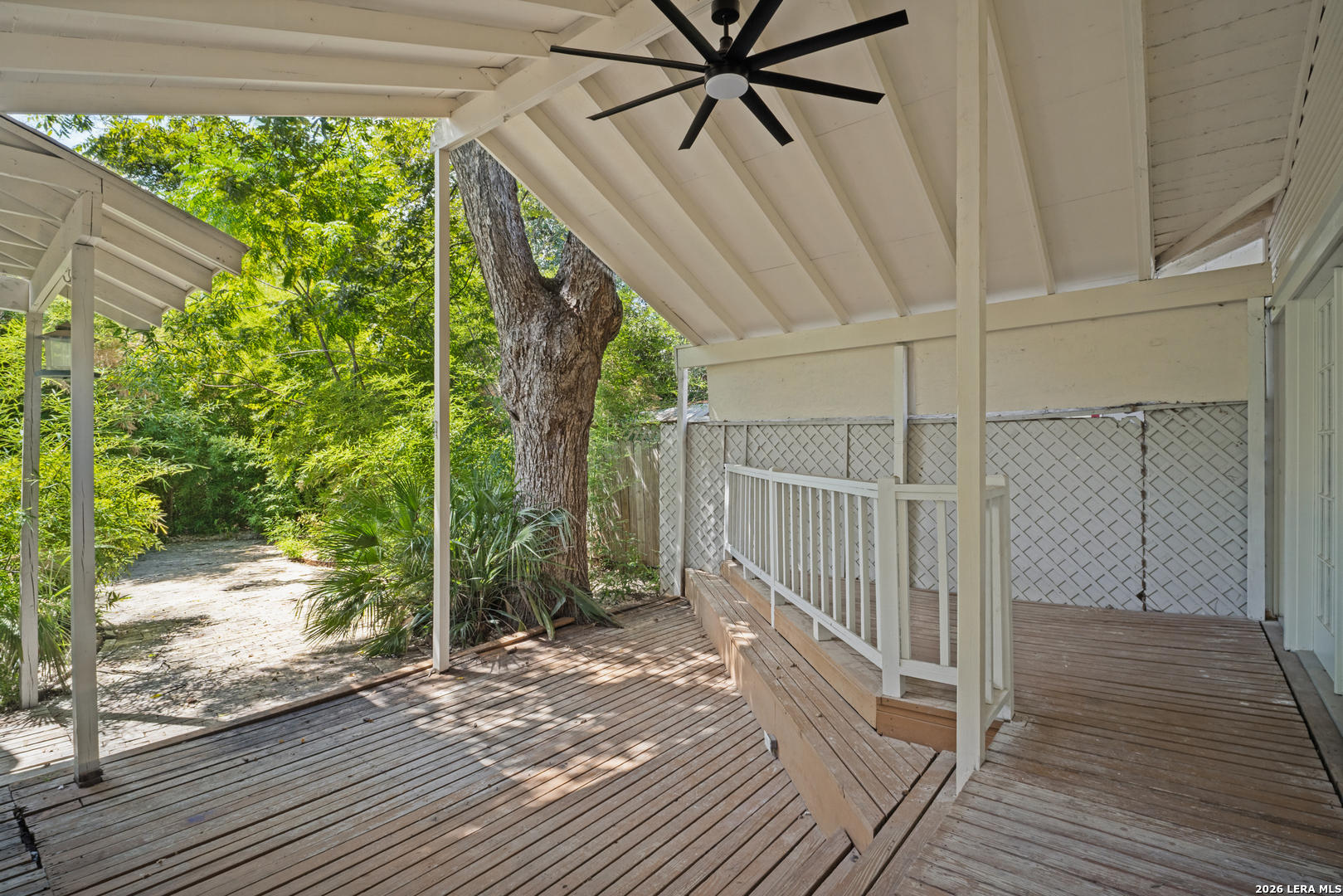 214 Ira Avenue San Antonio TX 78209