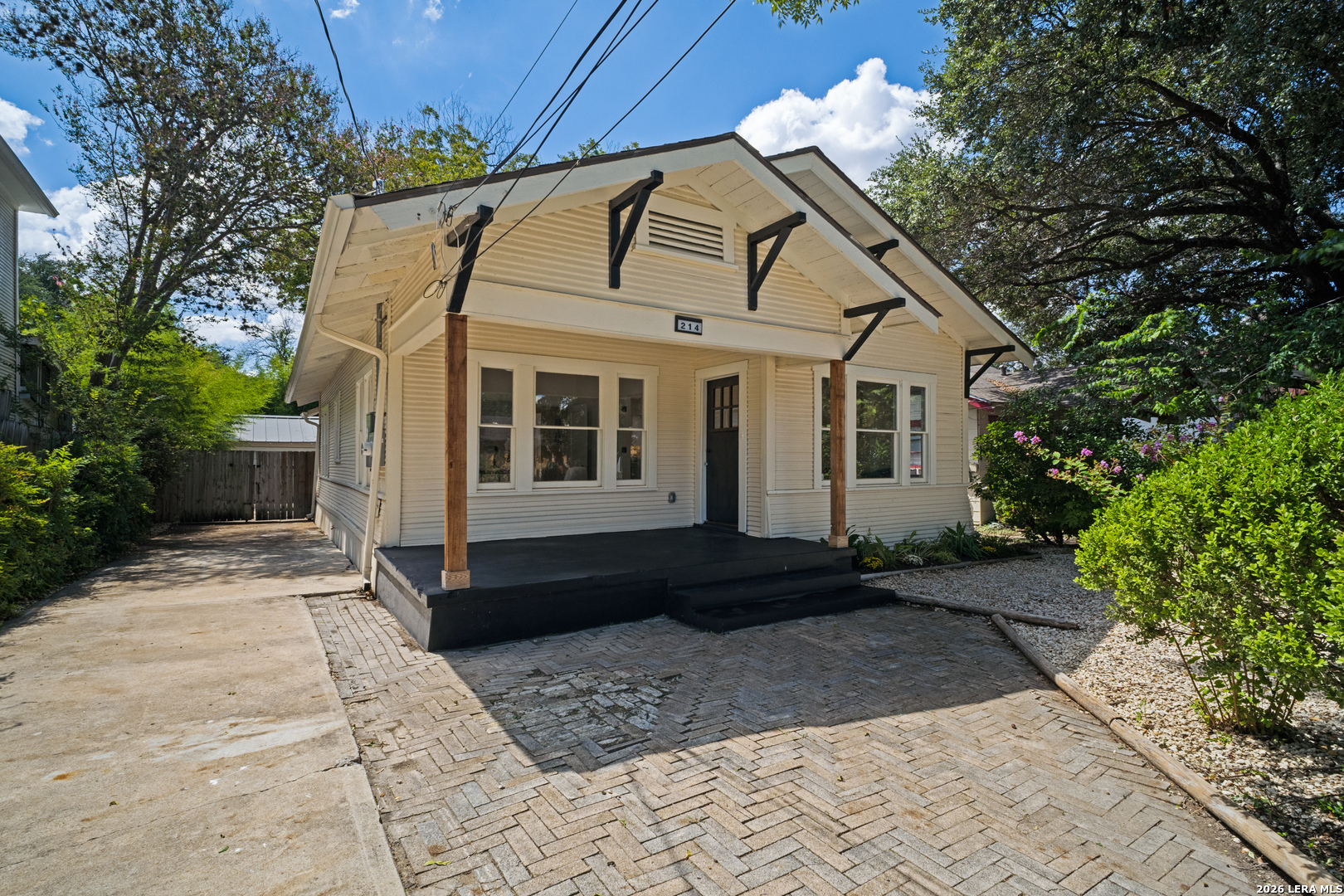 214 Ira Avenue San Antonio TX 78209
