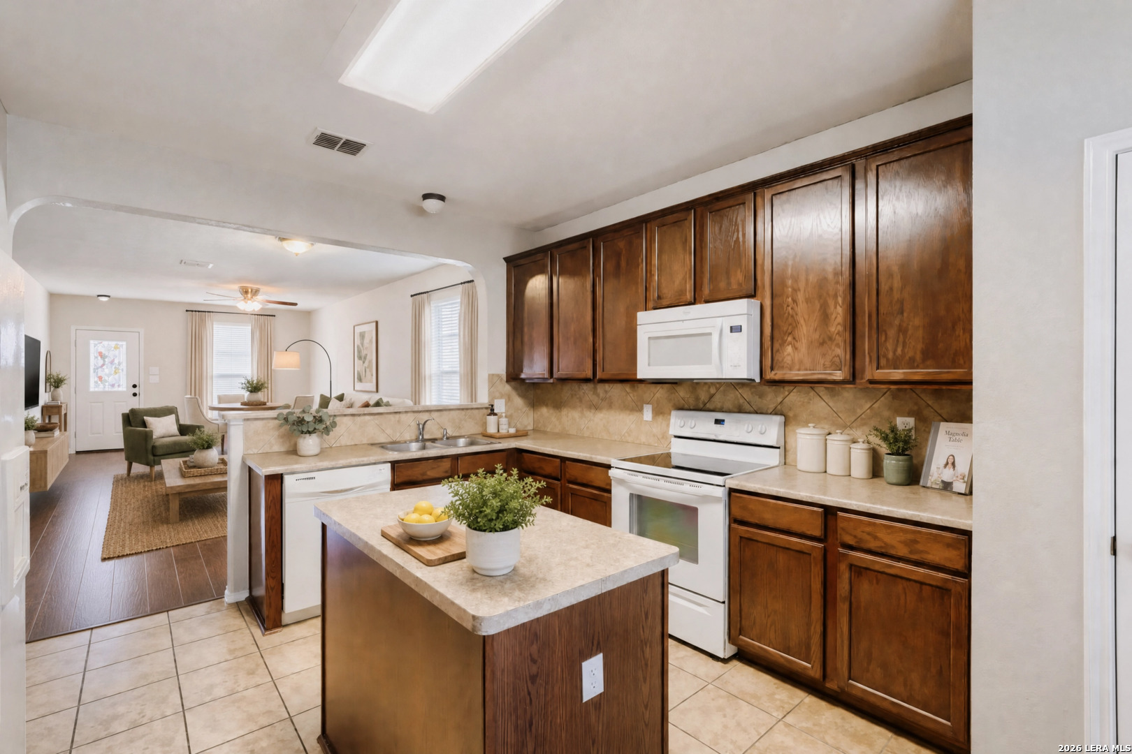 4011 Ashleaf Pecan San Antonio TX 78261