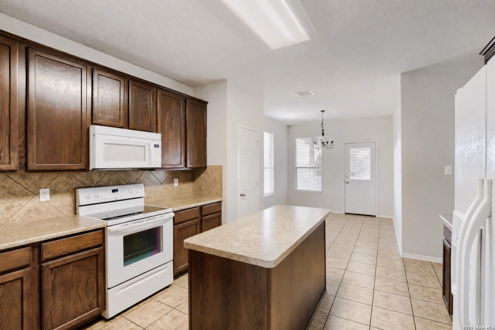 4011 Ashleaf Pecan San Antonio TX 78261