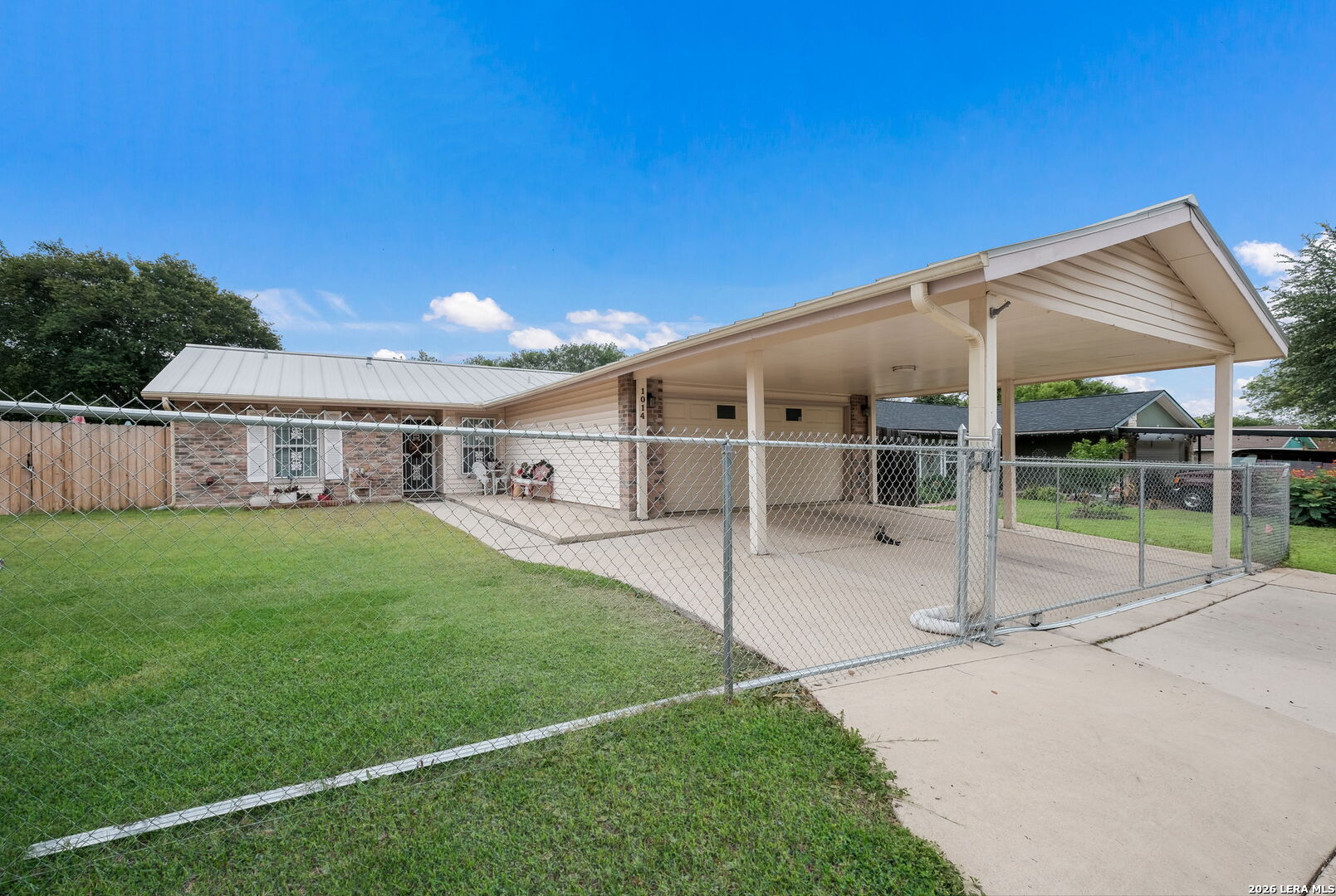 1014 Bridle Forest San Antonio TX 78245